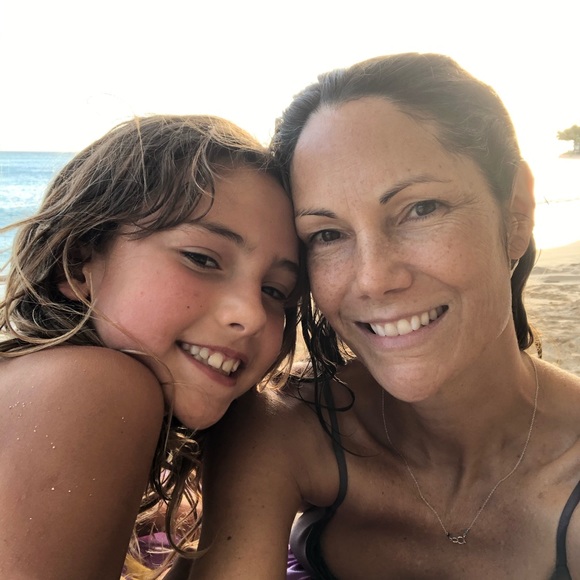 Meet your Posher, Renee - Picture 1 of 1